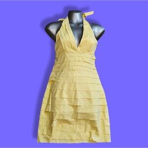 BCBGMaxAzria strapless pleated dress size 4 yellow mermaid midi formal dress